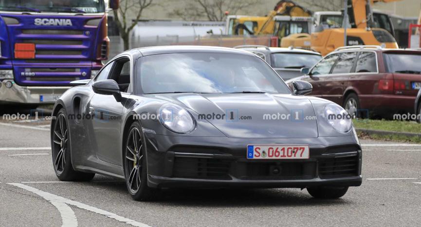 2021年保时捷911 Turbo在新的间谍照片中大显身手