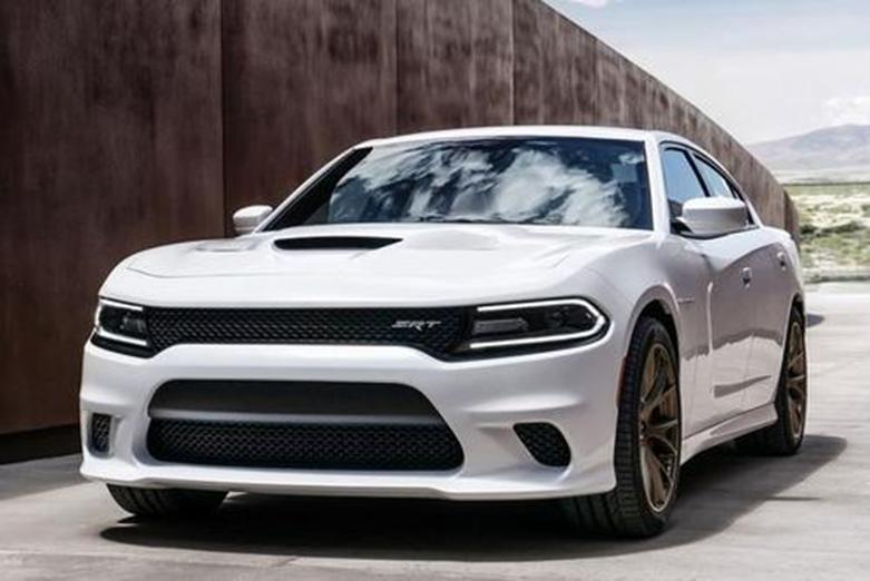 道奇Charger SRT Hellcat宽体具有AWD双涡轮V8发动机