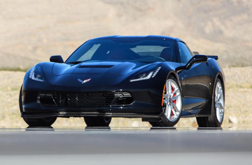 ​旋转动力2020 Corvette C8渲染可能会建造