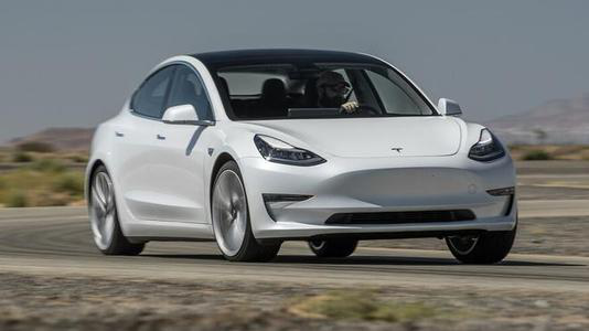 特斯拉Model 3在欧洲的销量在一个月内从15000降至近4000