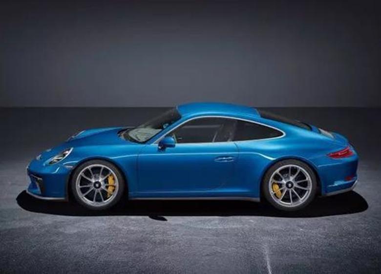 纽博格林发现全新保时捷911 GT3 Touring套件看上去更干净