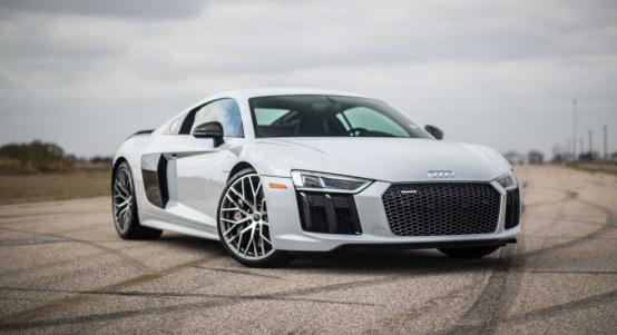 Hennessey的奥迪R8 Twin Turbo在车轮上产生752 HP