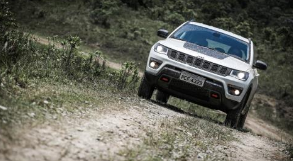 关于Jeep Compass Trailhawk这是您需要了解的重要细节