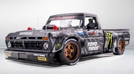 Ken Block Gymkhana 10推出了史诗般的Hoonitruck