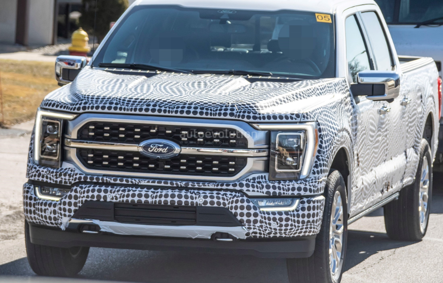 2021年福特F-150发动机使用混合动力3.5升V6