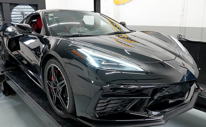 C8 Corvette渲染图片超低底盘