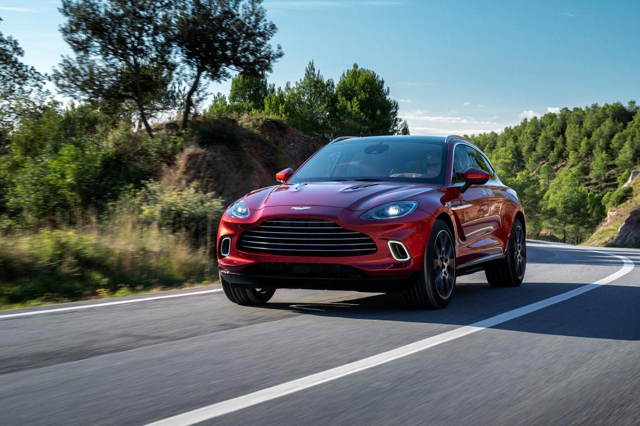 阿斯顿·马丁（Aston Martin）DBX透露：英国人成为品牌首款SUV