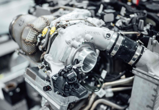 梅赛德斯-AMG的新型涡轮发动机将像F1一样回收废热能