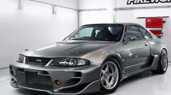 日产天际线GT-R R33由Veilside调整价格为$ 120,000