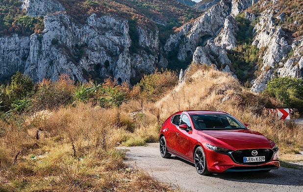 搭载SkyActiv-G 2.5T引擎的2021 Mazda3 Turbo亮相