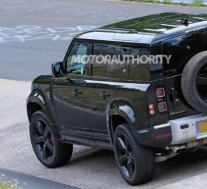 Land Rover Defender 90 US推迟到2021年