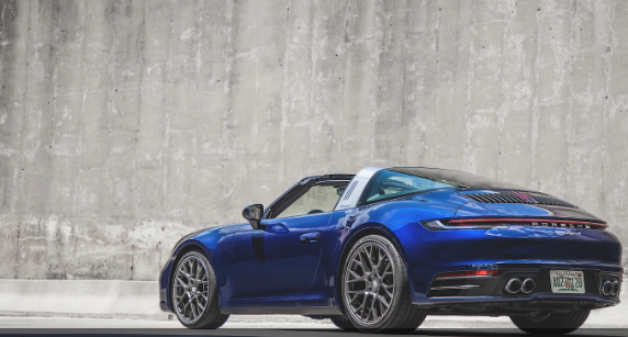 首次驾驶回顾：2021年保时捷911 Targa 4