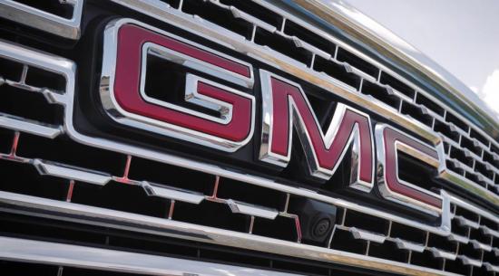 GMC Savana Denali被渲染为豪华客货车