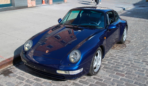 保时捷993 Carrera 4是唯一一款美国进口