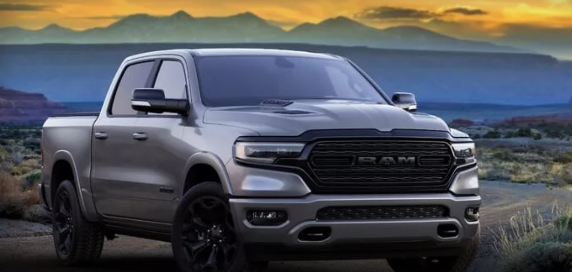 2021 Ram 1500和重型限量夜版看起来很棒