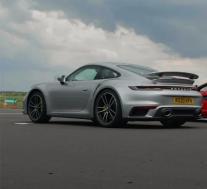 迈凯轮600LT是否有机会对抗保时捷911 Turbo S？